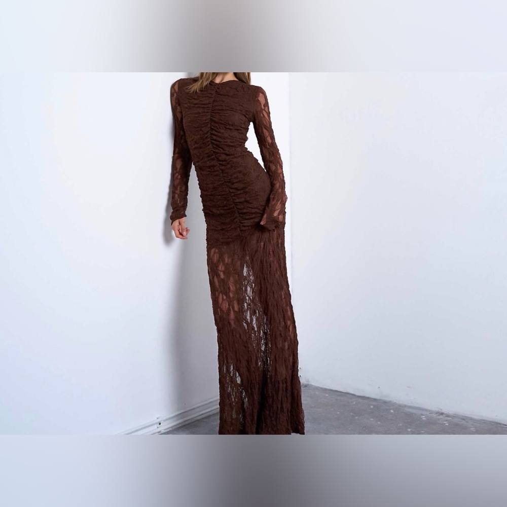 Elegant Brown Lace Maxi Dress